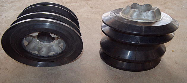 NON-ROTATING TOP&BOTTOM CEMENTING PLUGS